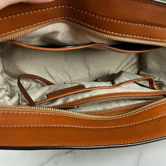 MICHAEL KORS SELMA LARGE SELMA VANILLA TAN‎ SATCHEL SHOULDER BAG - Picture 10 of 14